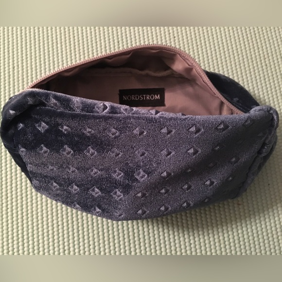 Brand New Plush Nordstrom Makeup Bag - Picture 6 of 6